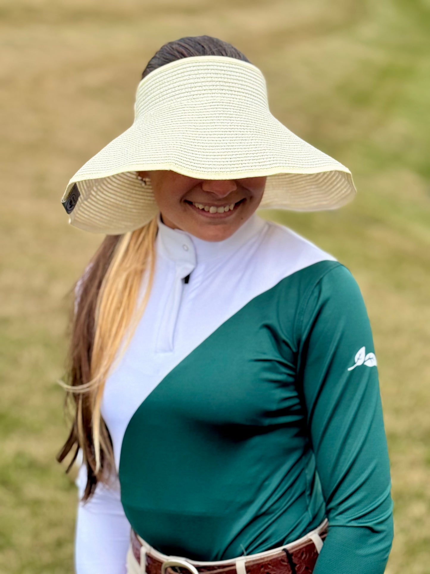 Classic Rolling Hills Straw Sun Visor